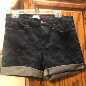 Rock & Republic Camo Denim Shorts